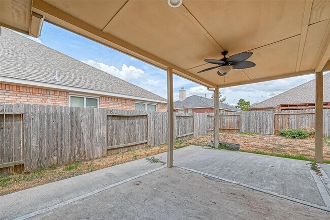 Building Photo - 16942 Langham Crossing Ln