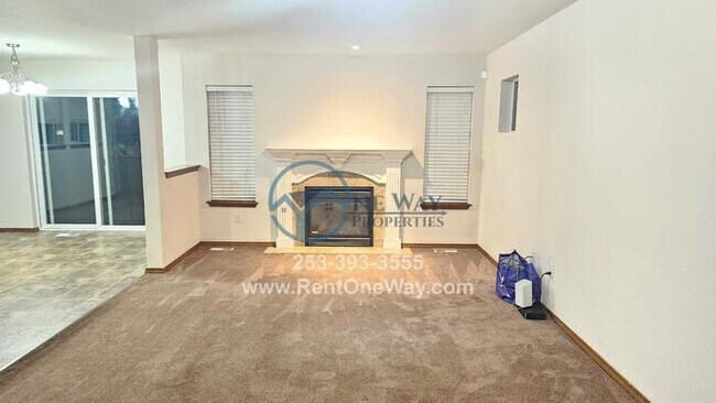 Building Photo - 121 177th St E