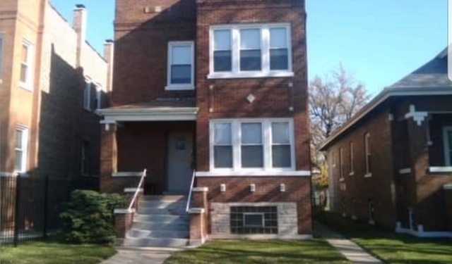 Primary Photo - 2215 N Parkside Ave