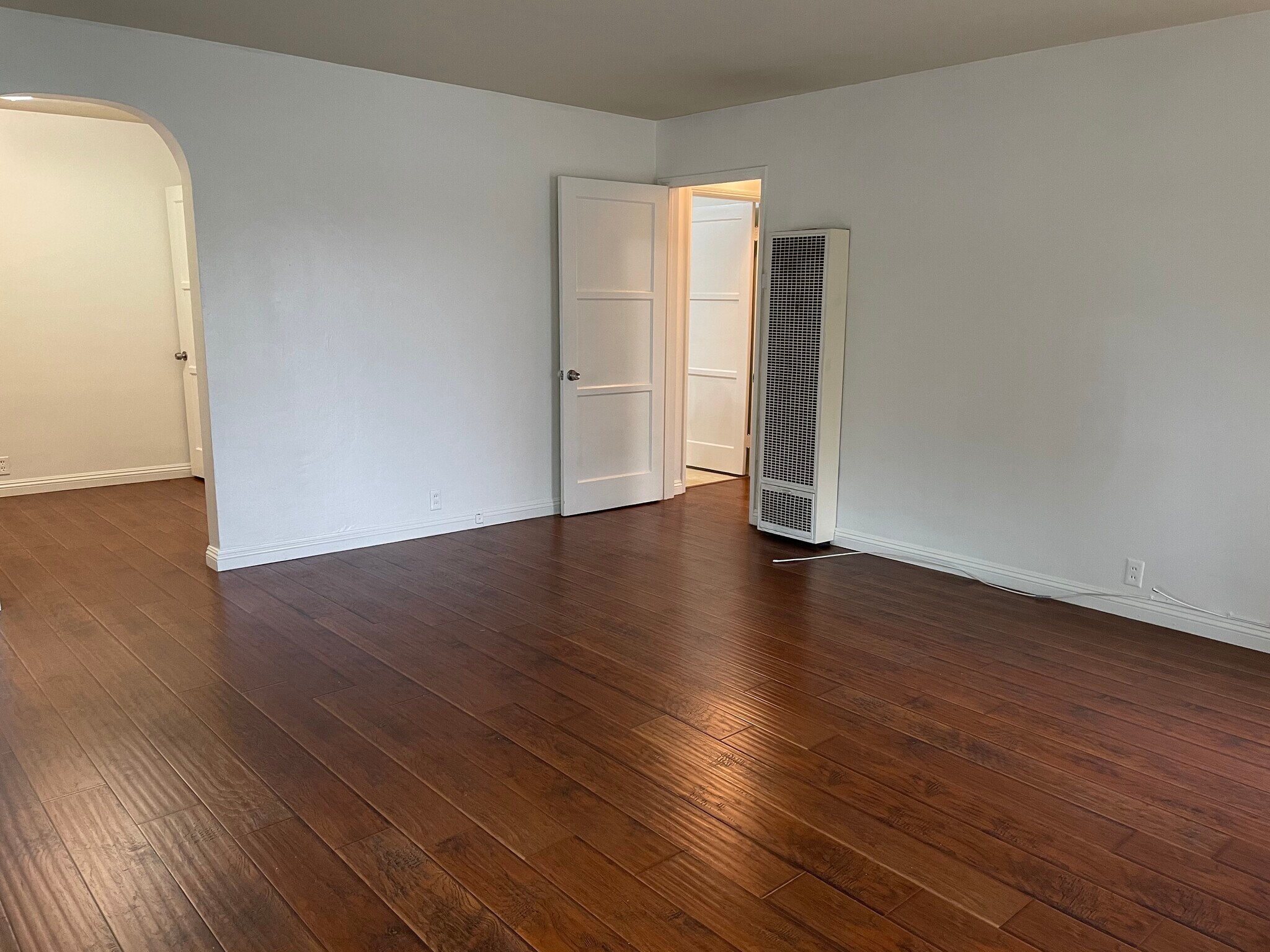 Living room thru the door is kitchen - 1620 S 2nd Ave