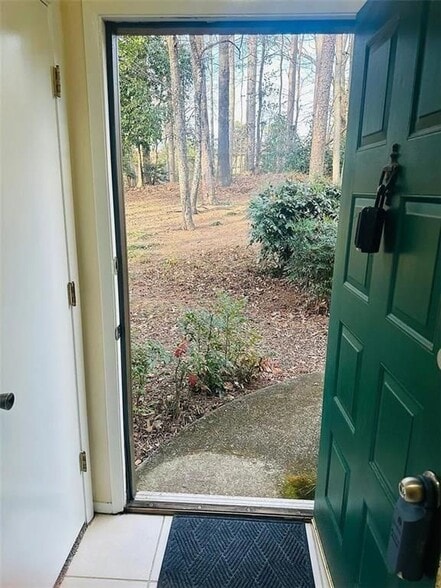 Building Photo - 3932 Cedar