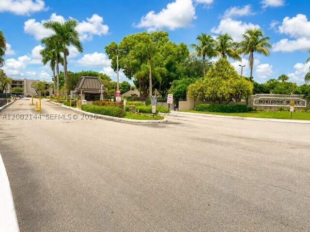 Building Photo - 8600 SW 133rd Avenue Rd