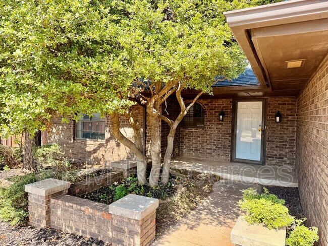 Building Photo - 1208 Beano Bend