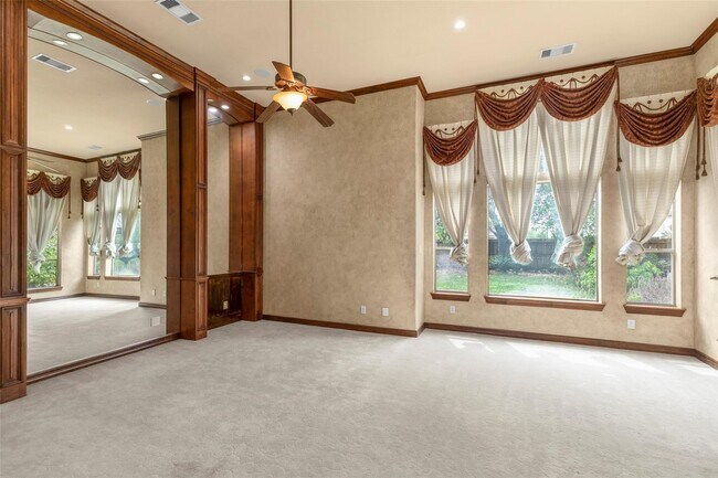 Building Photo - 7414 Newbury Trail