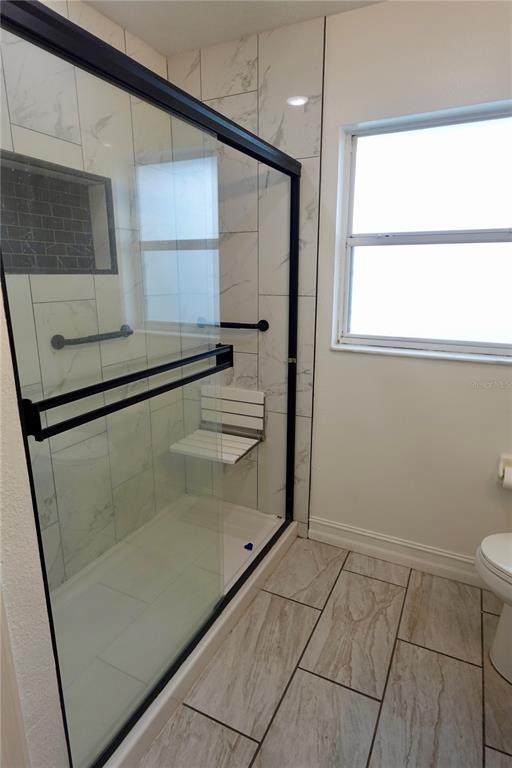 Building Photo - 540 W Comstock Ave