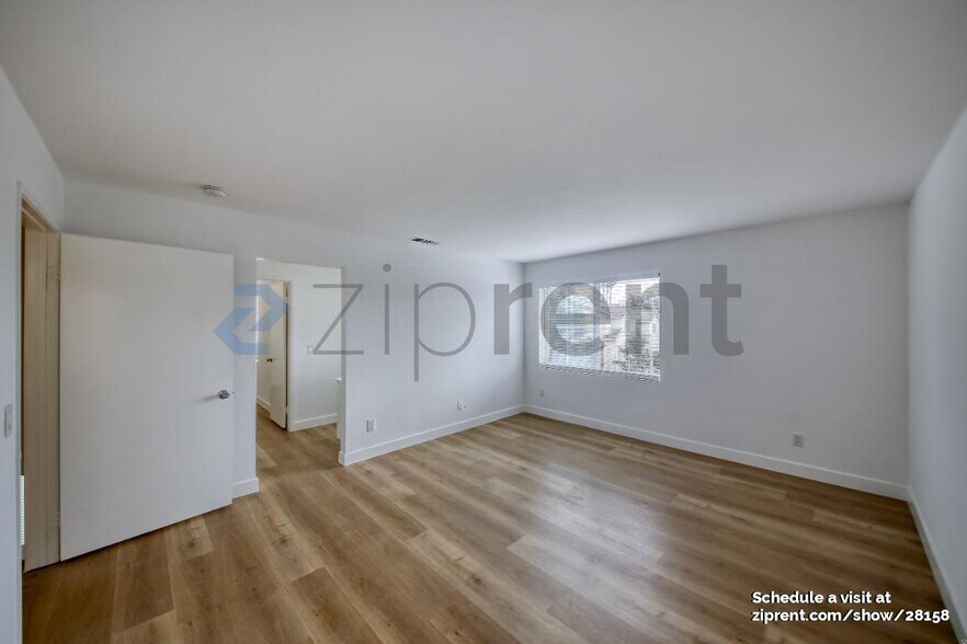 Building Photo - 17 Armory Pl