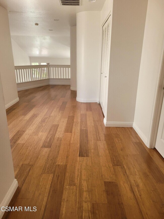 Building Photo - 510 Sonata Way