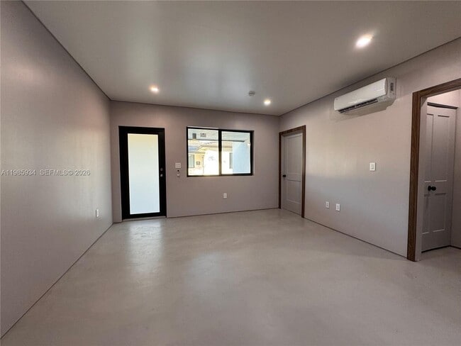 Building Photo - 8931 NE 2nd Ave