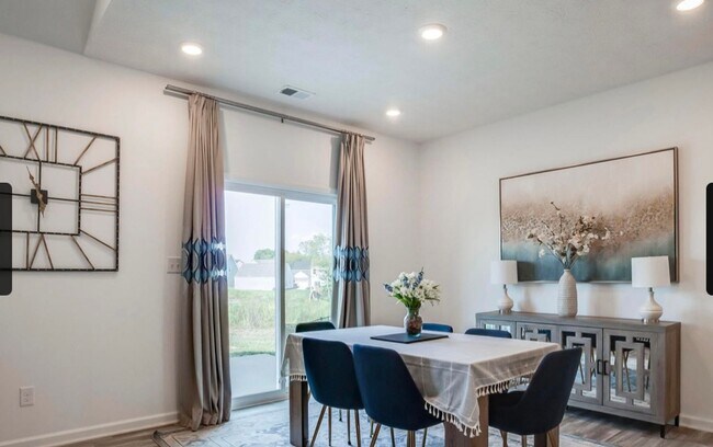 Building Photo - 4BR/2/5 Bath Home for Rent - Overlook at Eastwood - Two Car Garage!