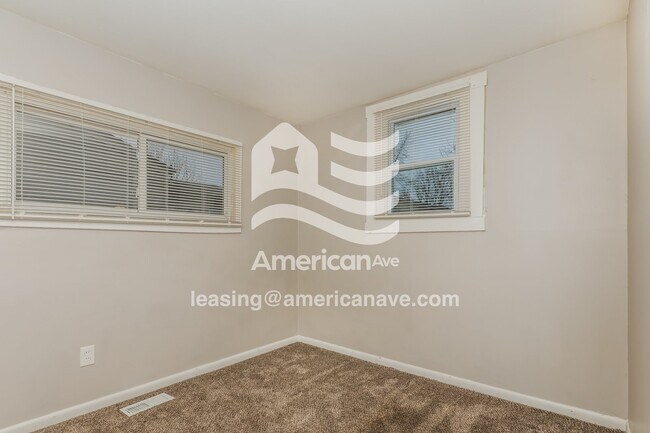 Building Photo - 2221 Cadie Ave