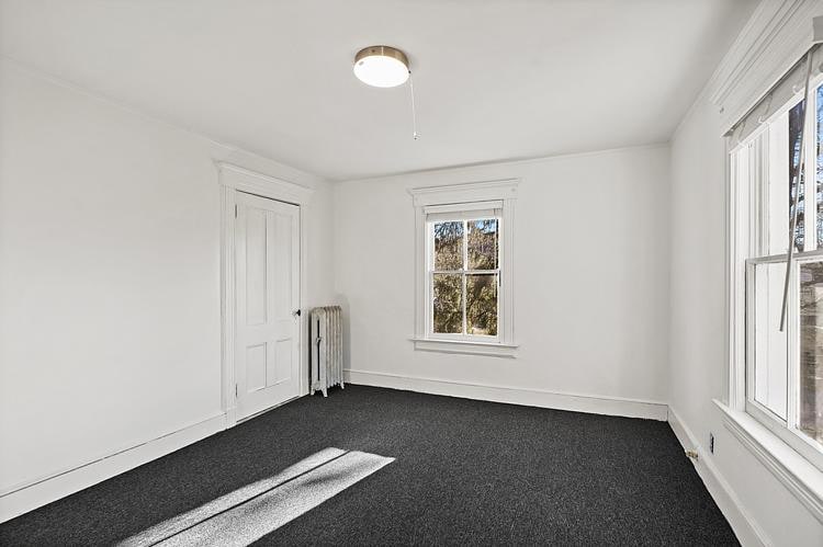 Building Photo - 46 Old Bedford Rd