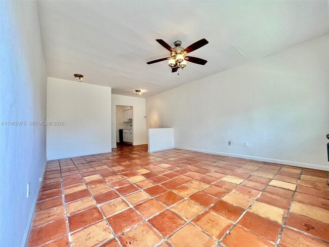 Building Photo - 542 Euclid Ave