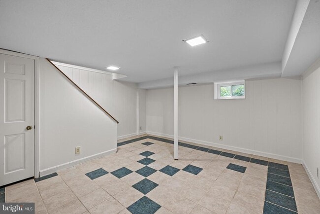 Building Photo - 3061 S Woodrow St