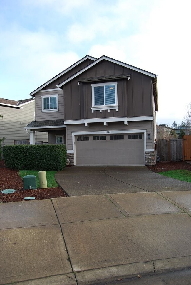 Building Photo - 4 Bedroom 2.5 Bath Home Sherwood OR