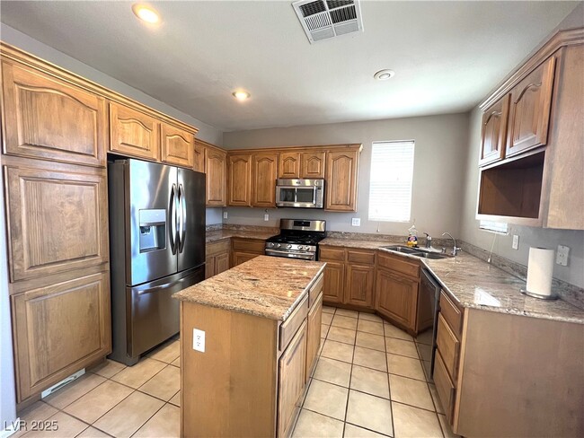 Building Photo - 2479 Autumn Chase Ln