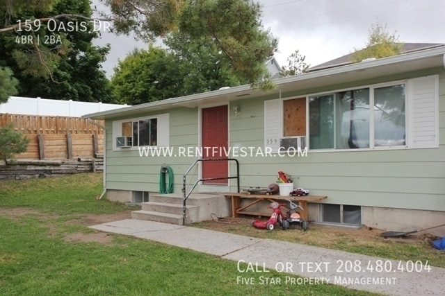 Primary Photo - 159 Oasis Dr