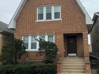 Building Photo - 5207 W School St
