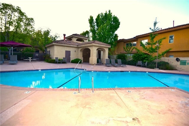 Building Photo - 14171 Shoreline Dr