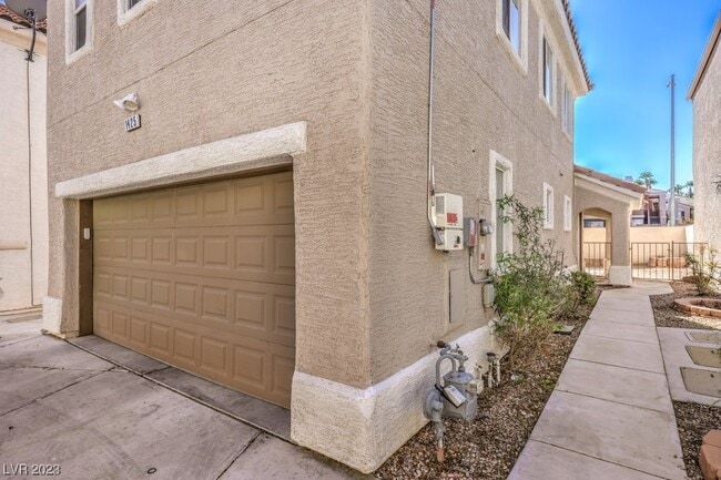Building Photo - 1425 Bow Creek Ct