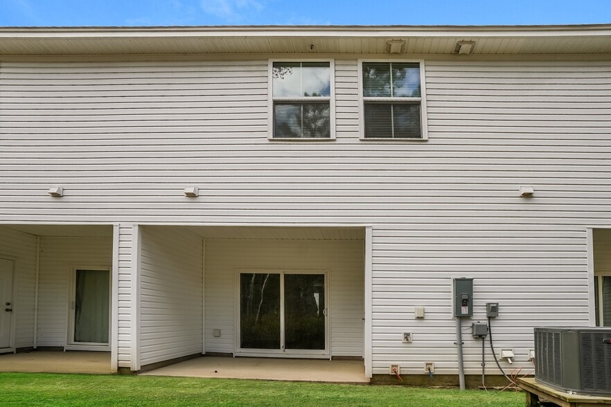 Building Photo - 138 Morning Line Dr