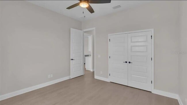 Building Photo - 6980 Bentridge Dr