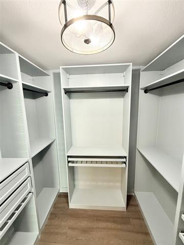 Building Photo - 9000 Dameron Dr