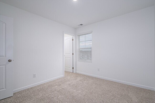 Building Photo - 5305 Carnegie Rd