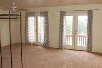 Building Photo - 1511 E Payton Way
