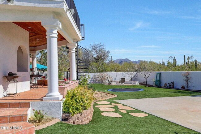 Building Photo - 8171 E Whispering Wind Dr