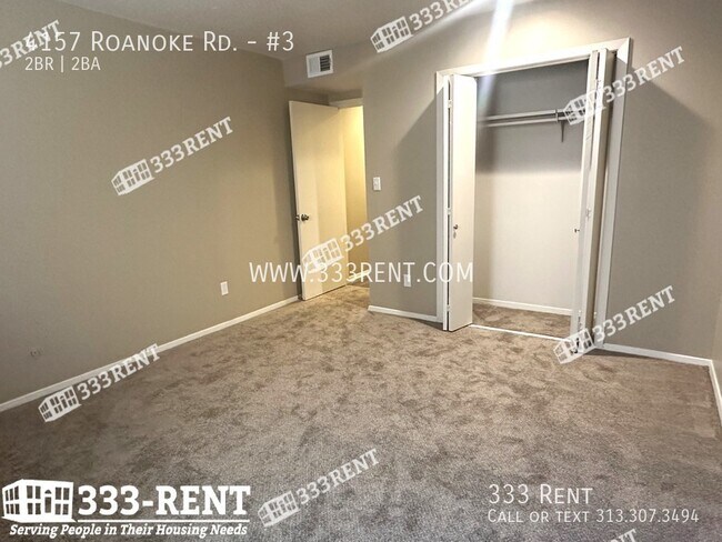 Building Photo - 4157 Roanoke Rd
