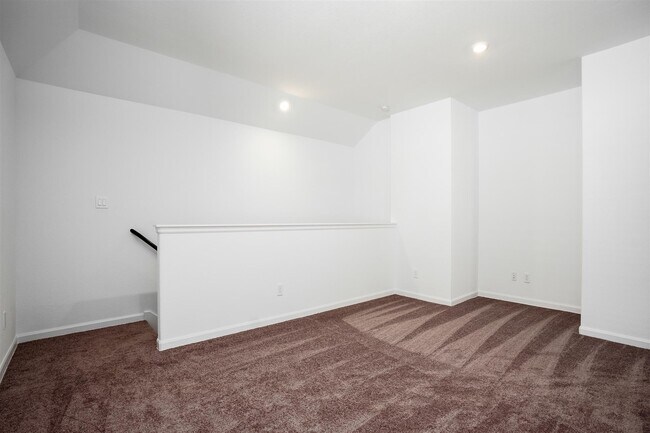 Building Photo - 2534 Blazing Star Dr