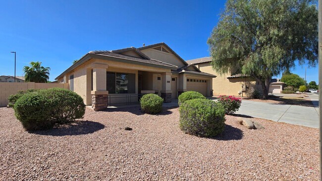 Building Photo - 16141 W Gibson Ln