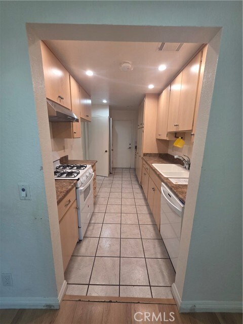 Building Photo - 1356 S Diamond Bar Blvd