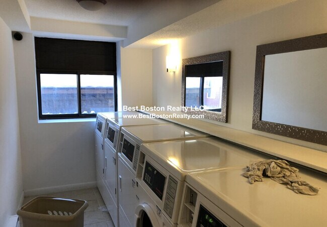 Building Photo - 216 Revere Beach Pkwy