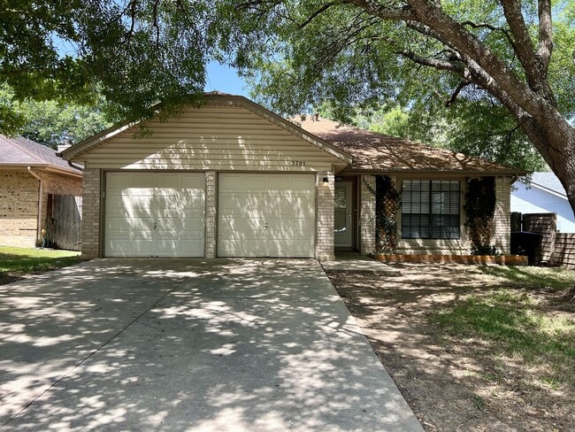 Primary Photo - 3701 Habersham