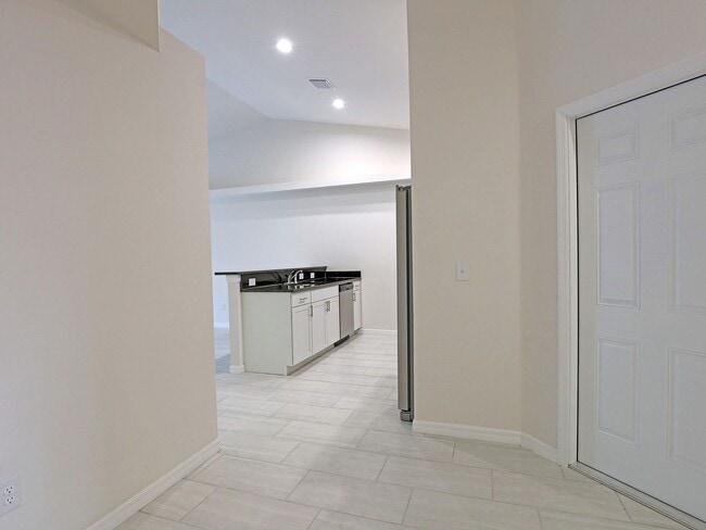 Building Photo - Cape Coral 826