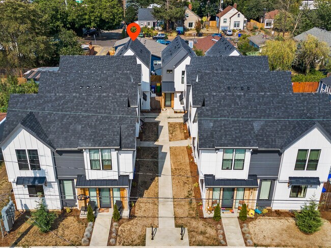 Building Photo - 5271 N Oberlin St