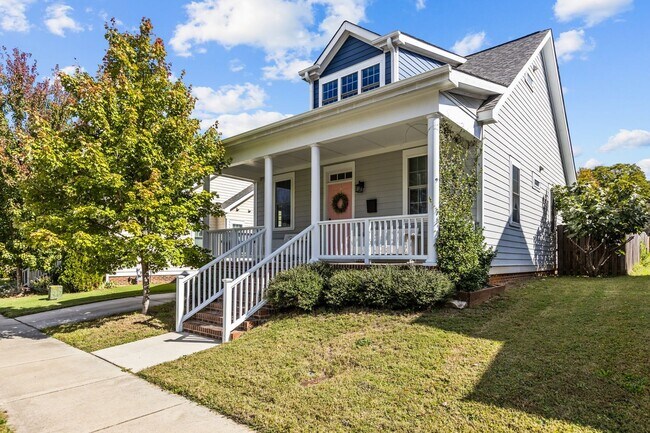 Building Photo - Gorgeous 3 Bedroom Home in Downtown Raleig...