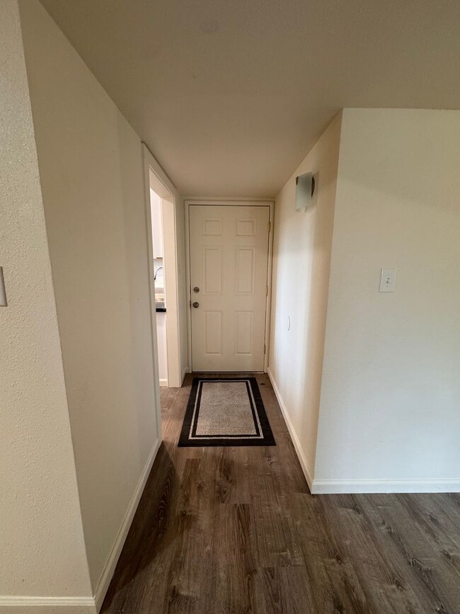 Building Photo - Newly remodeled house on a corner lot!!  M...