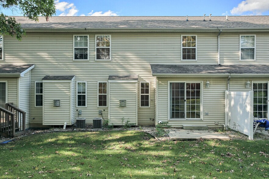 Building Photo - 306 Windwood Ct