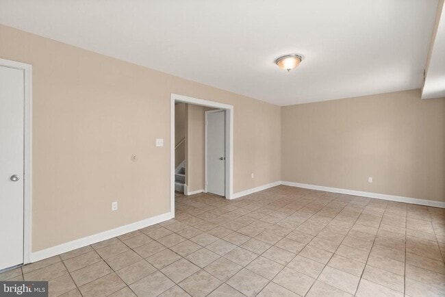 Building Photo - 13143 Putnam Cir