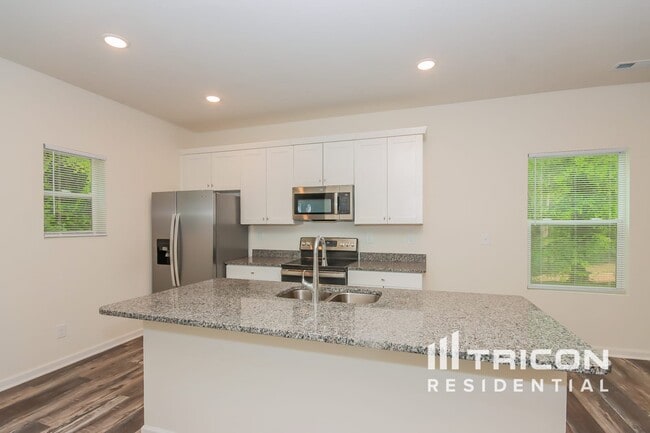 Building Photo - 113 Sunwood Ct