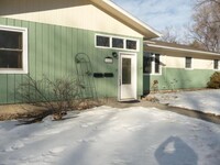 Building Photo - 3 bedroom in Billings MT 59102