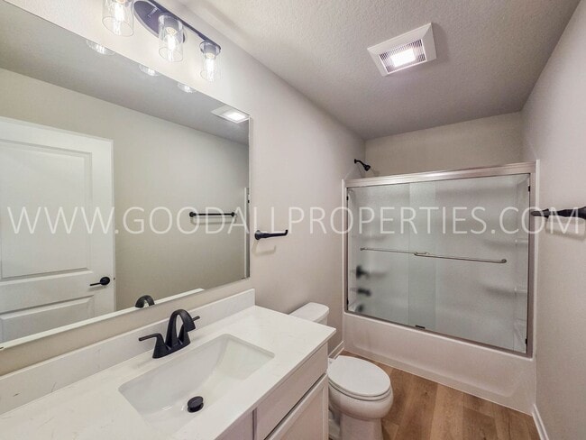 Building Photo - Enjoy new construction living in a prime Norwalk location!