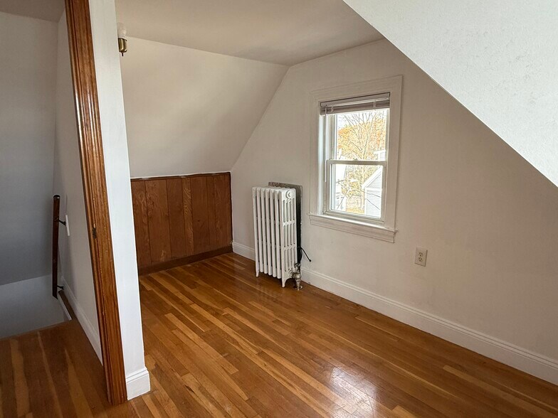 Building Photo - 78 Glendower Rd