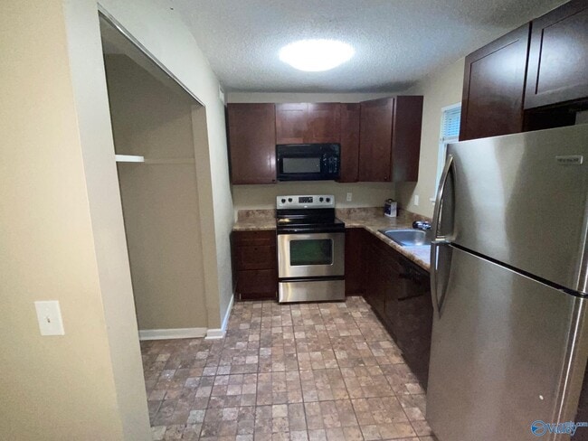 Building Photo - 6214 Belgrade Dr NW