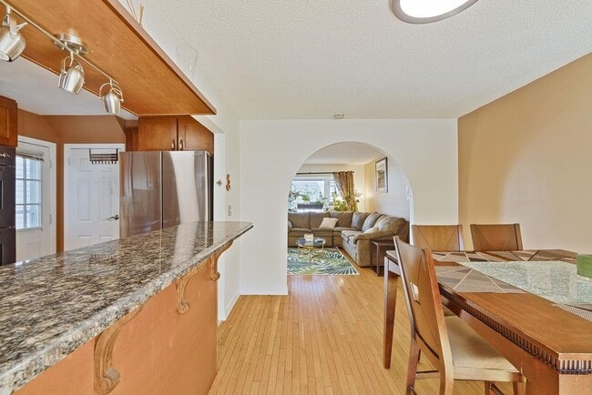 Building Photo - 3508 Givernaud Terrace