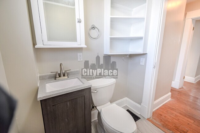 Building Photo - 2012 Olive St