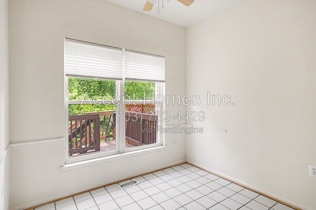 Building Photo - 21217 Millwood Sq