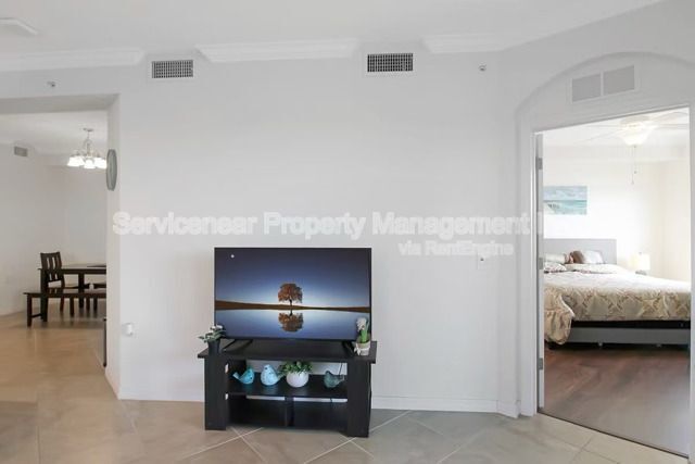 Building Photo - 17108 Vardon Ter